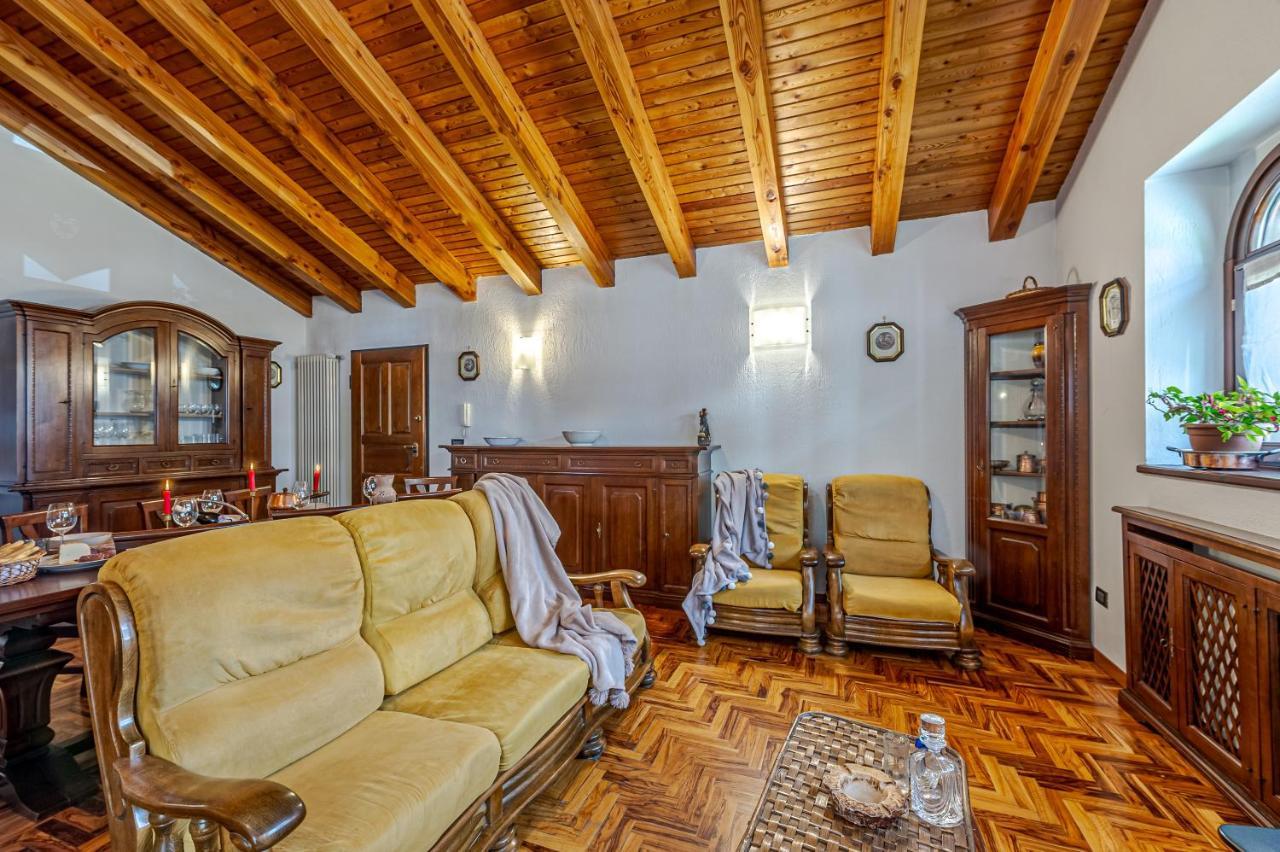 Casa Beatrice - Wifi, Parcheggio E Vista Montagna - Cour 0231 Apartman Courmayeur Kültér fotó